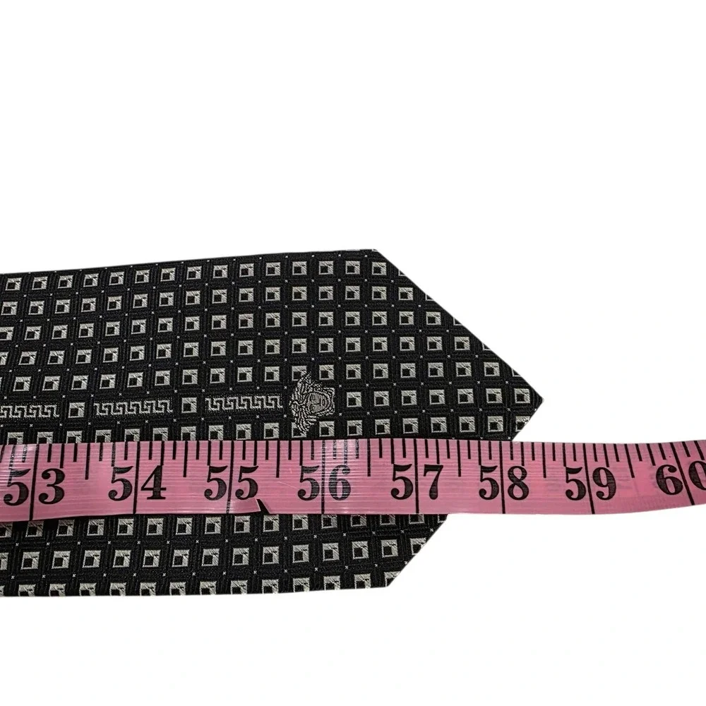 VERSACE Silk Medusa Pattern Mens Necktie Black Gold Made in Italy Luxury‎ Tie